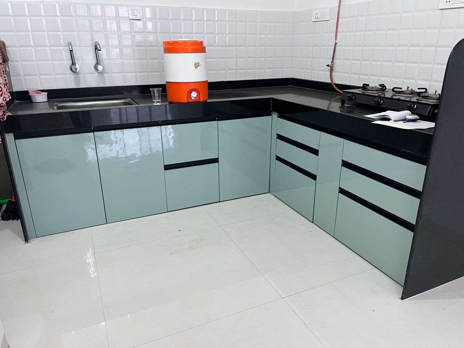 Modular kitchen 16
